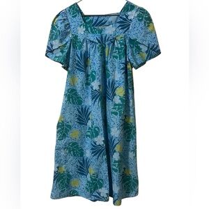 Made in Hawaii MuuMuu blue green yellow tropical floral  puff sleeve pockets